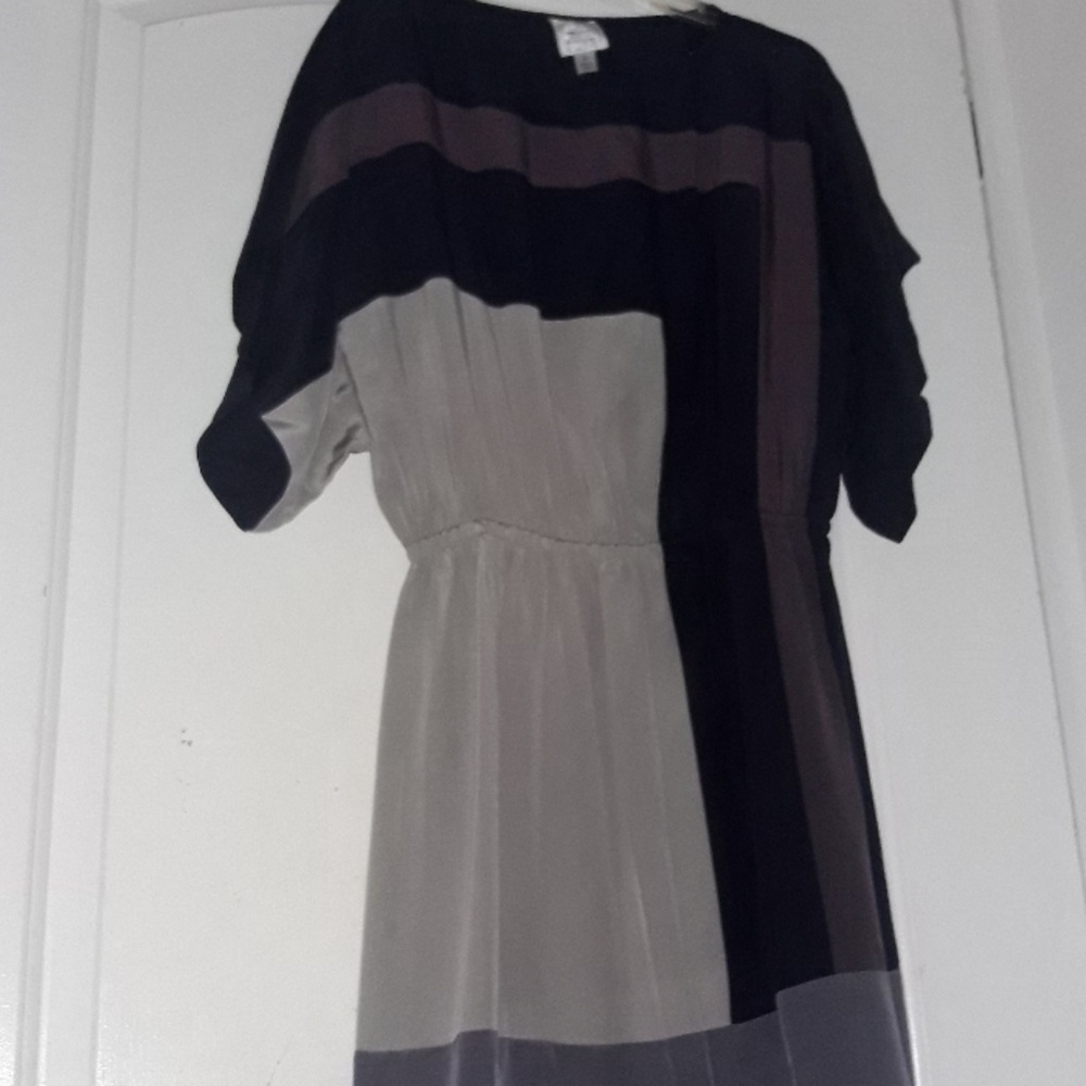 Susie Chin Multicolor Navy Dress